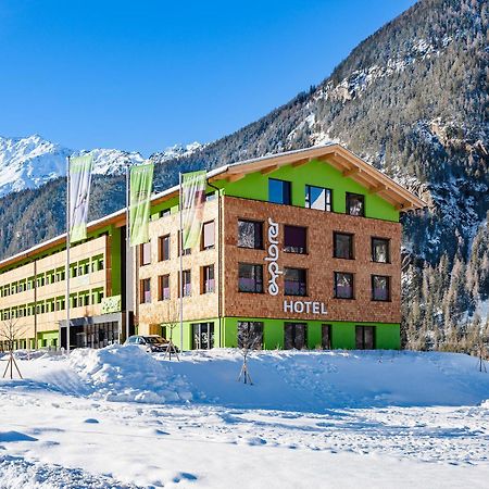 Explorer Hotel Stubaital 施图拜河谷新施蒂夫特 外观 照片